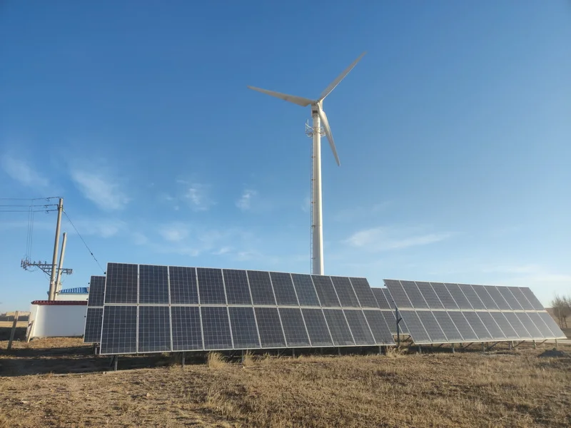 CE Poland Germany Ukraine Hot  - Renewable Energy Is avaliação e preço